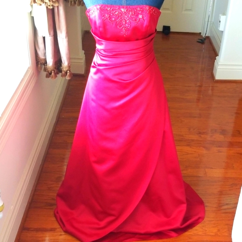 David's bridal gown